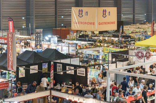 Hall 1 Bartosch Salmanski